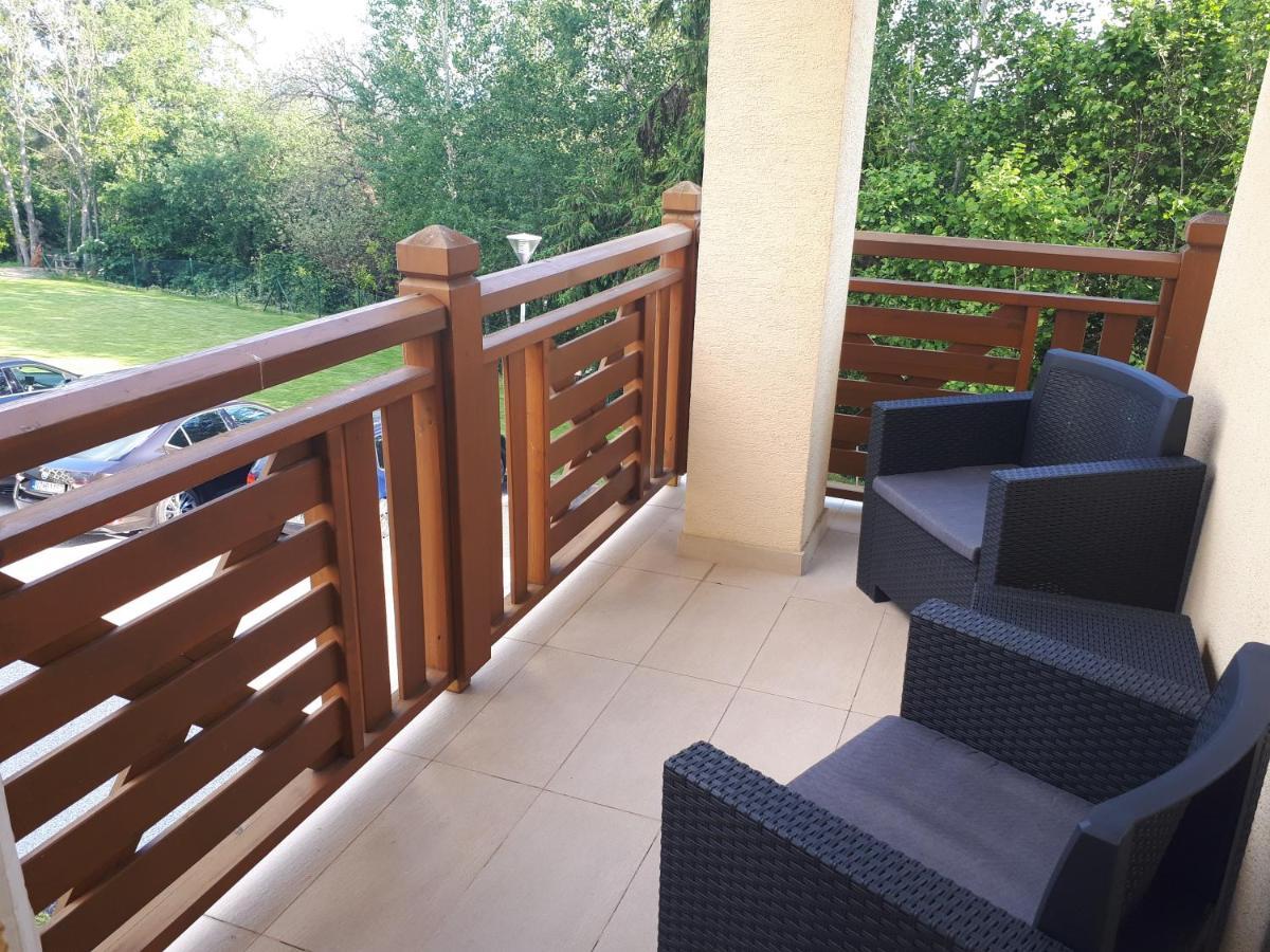Apartman V Starej Lesnej S Balkonom Stará Lesná المظهر الخارجي الصورة